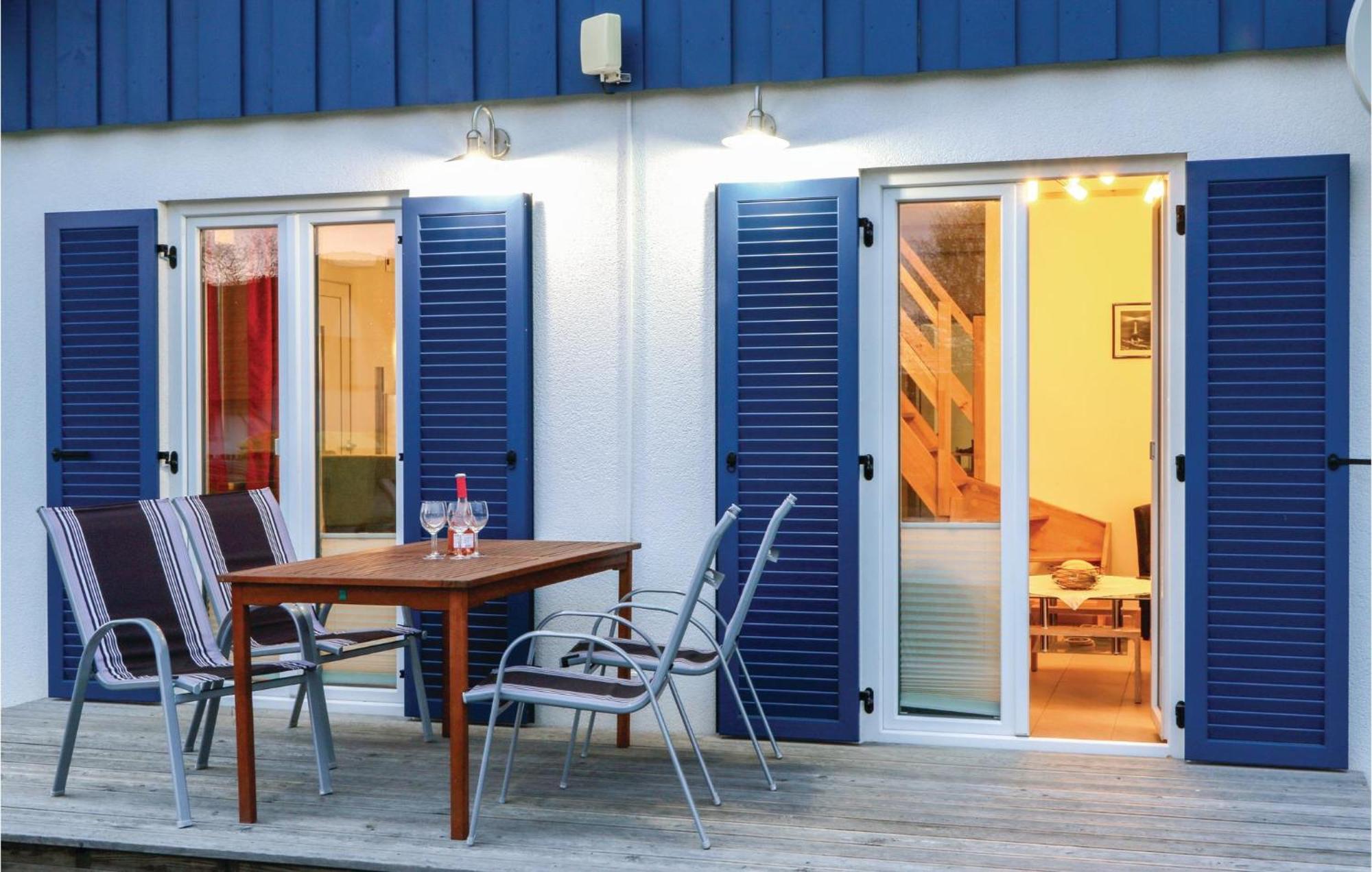 Ferienhaus 2 Altefaehr Luaran gambar